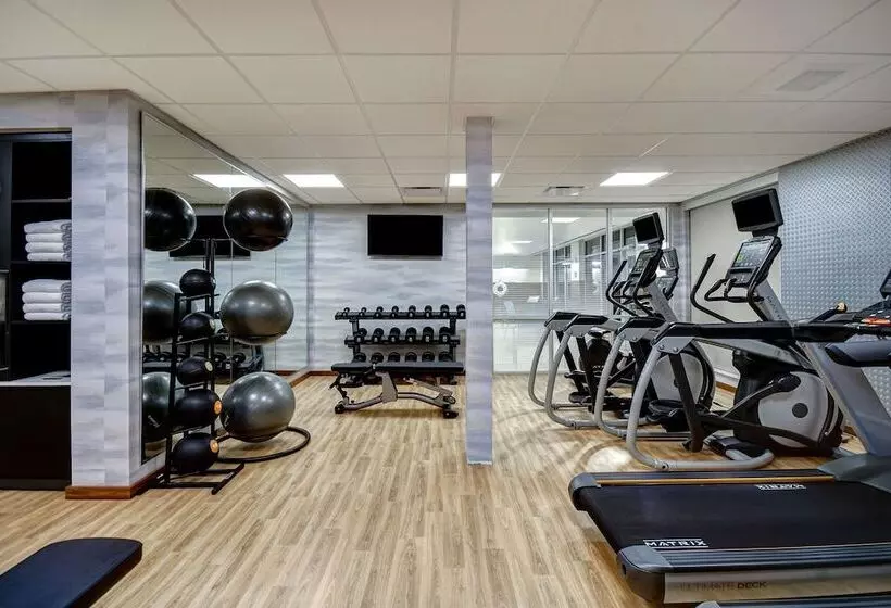 Hotelli Fairfield By Marriott Inn & Suites Grand Rapids Wyoming