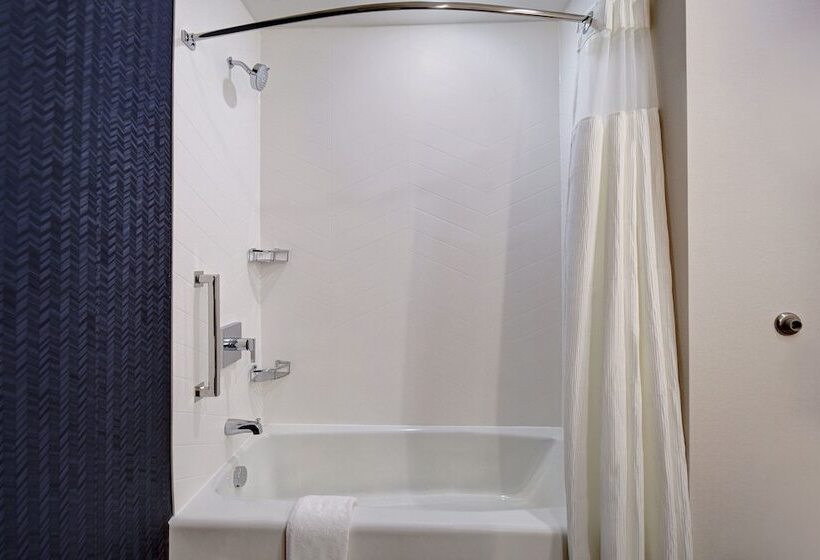 فندق Fairfield By Marriott Inn & Suites Grand Rapids Wyoming