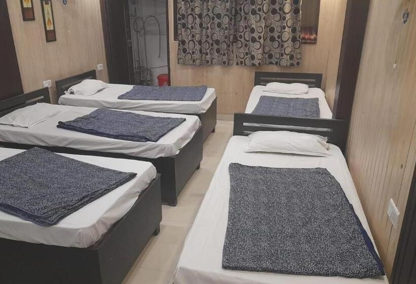 فندق Goroomgo Rajput Charbagh Lucknow