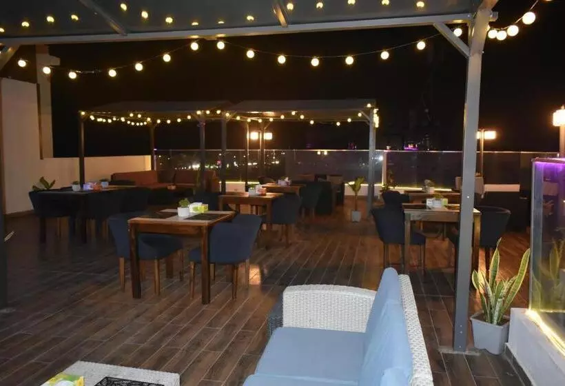 هتل La Casa Cielo