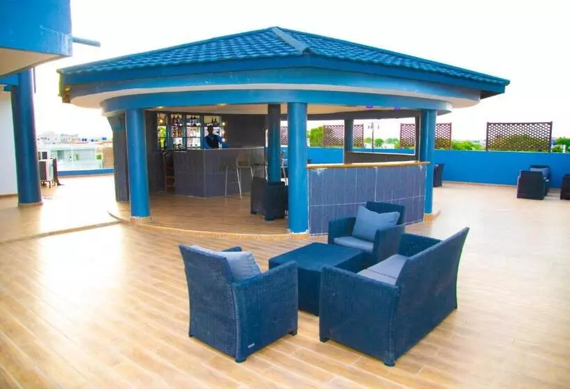 هتل La Casa Cielo