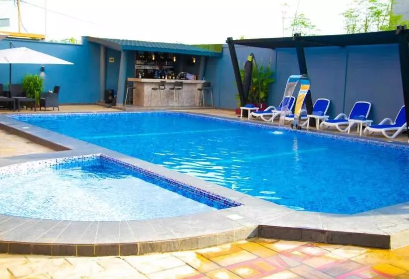 هتل La Casa Cielo