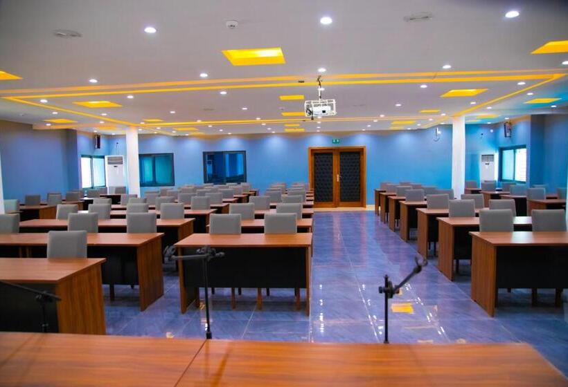 هتل La Casa Cielo