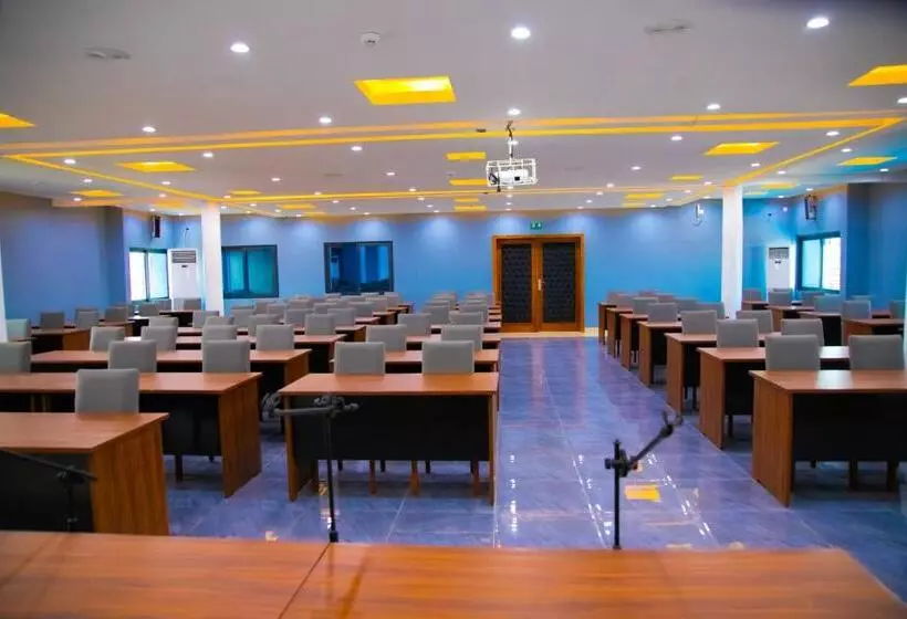 هتل La Casa Cielo