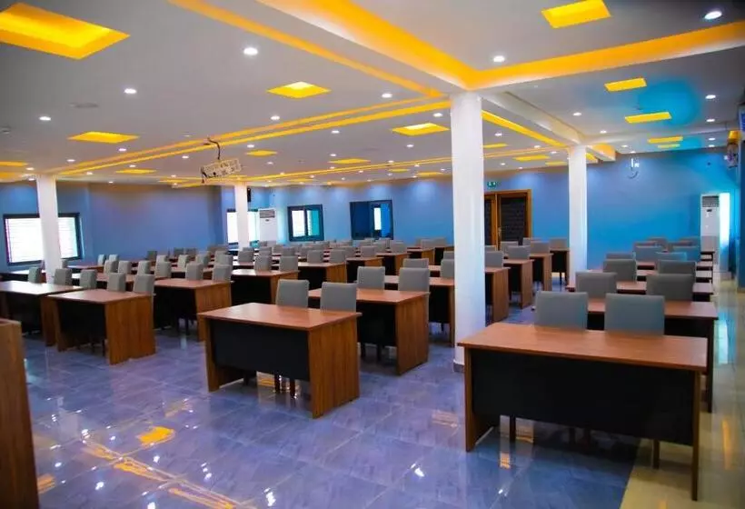 هتل La Casa Cielo