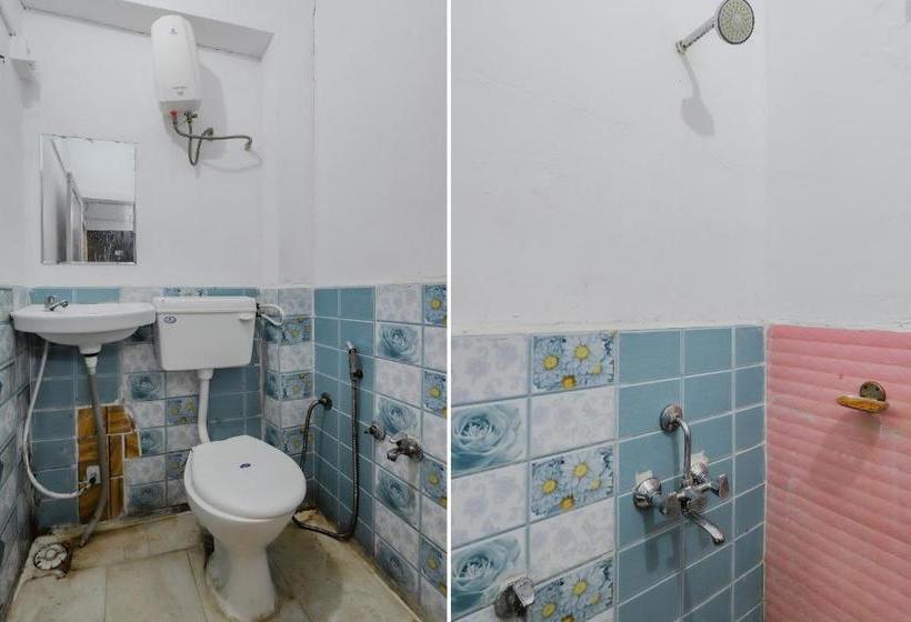 فندق Oyo 79236 Laksh