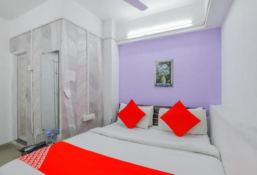 فندق Oyo 79236 Laksh