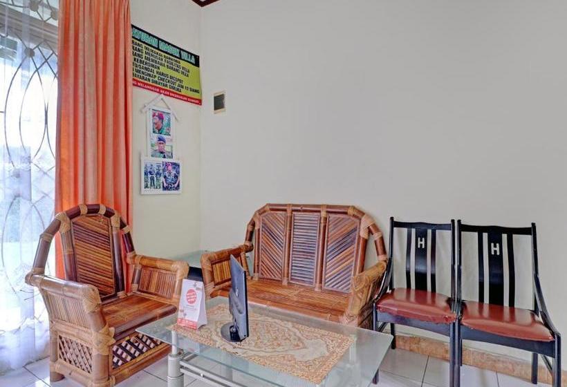 בית מלון כפרי Oyo 90329 Cipendawa Md38 Homestay