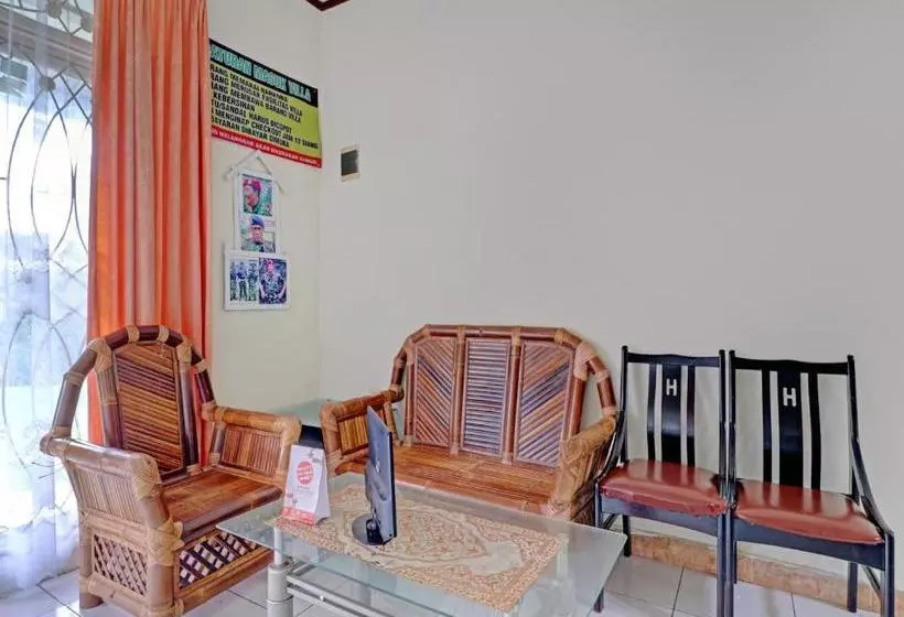 هتل Oyo 90329 Cipendawa Md38 Homestay