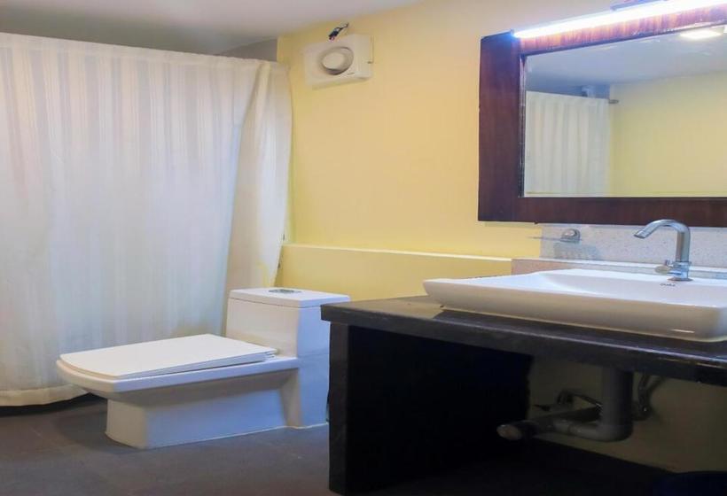 Hotel Silver Waves S And Resorts