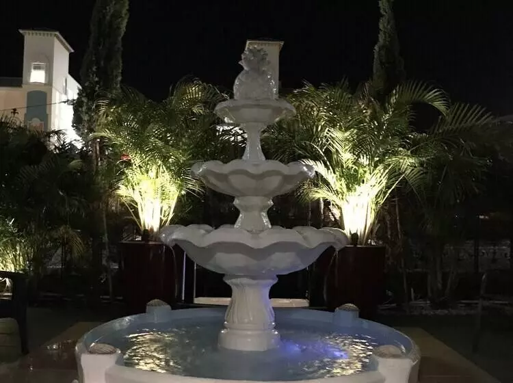 ホテル Sir David Guesthouse   Adults Only