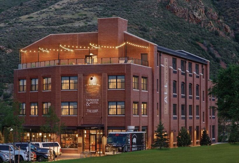 فندق The Eddy Taproom &