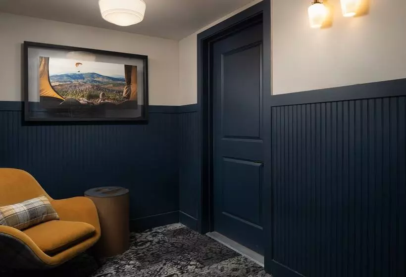 Hotelli The Eddy Taproom &