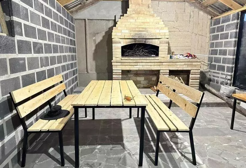 پانسیون Chkalovka Guest House With Sevan View
