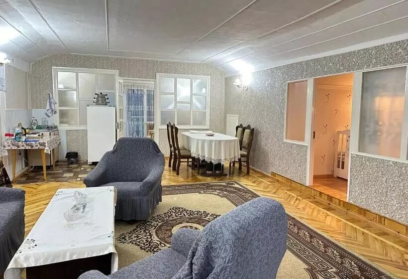 پانسیون Chkalovka Guest House With Sevan View