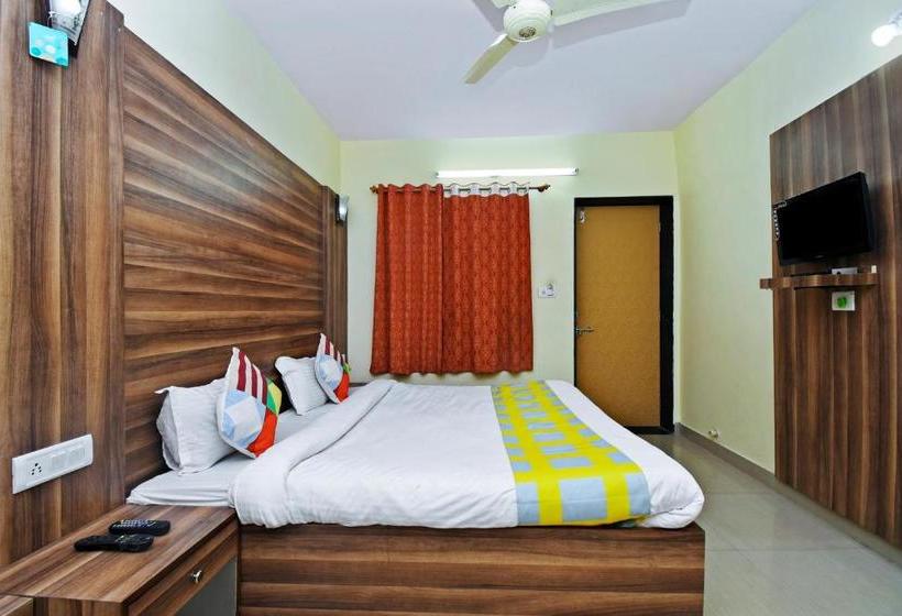ペンション Oyo Home 79350 Padmavati