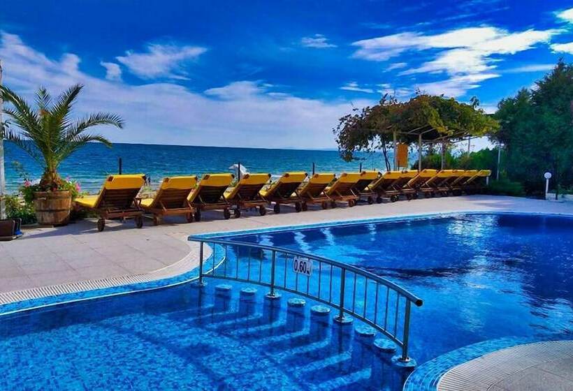 هتل Aphrodite Beach