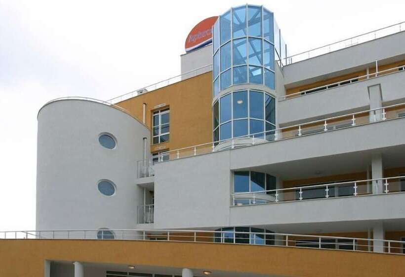 هتل Aphrodite Beach