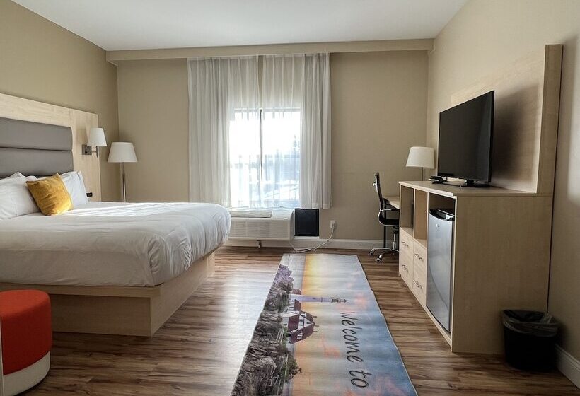 Casco Bay Hotel Portland Airport   Maine Mall, Ascend Hotel Collection