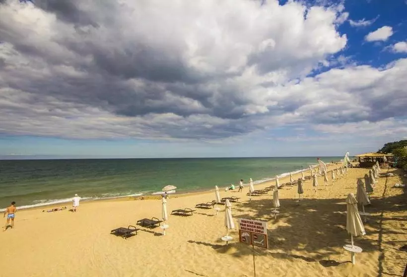 酒店 Coral Guest House