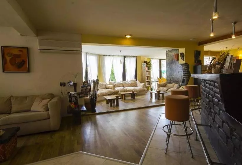 酒店 Coral Guest House