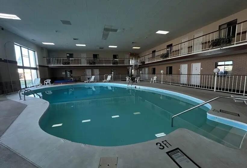 ホテル Knights Inn & Suites Emporia