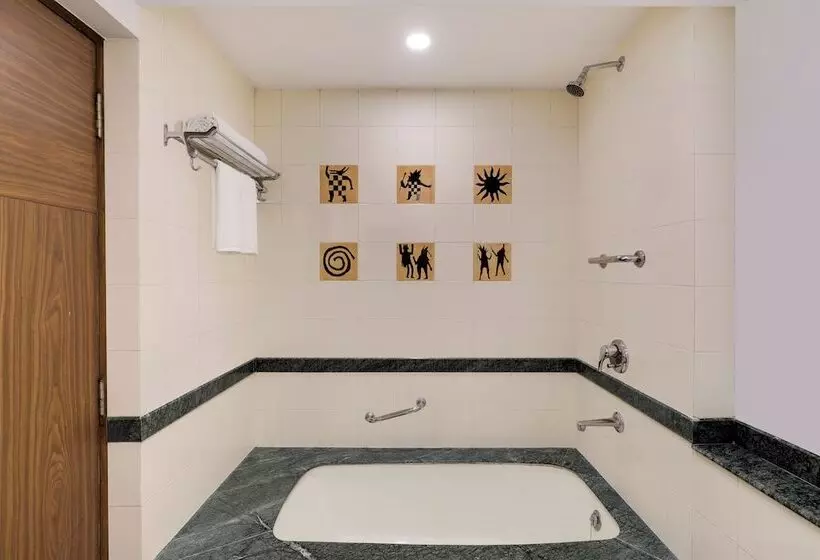 Lemon Tree Hotel, Aurangabad