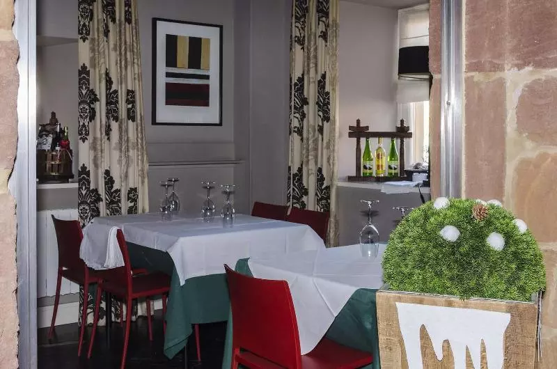 酒店 Palacio Munatones