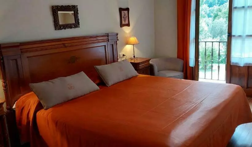 田舎風ホテル Posada Laura