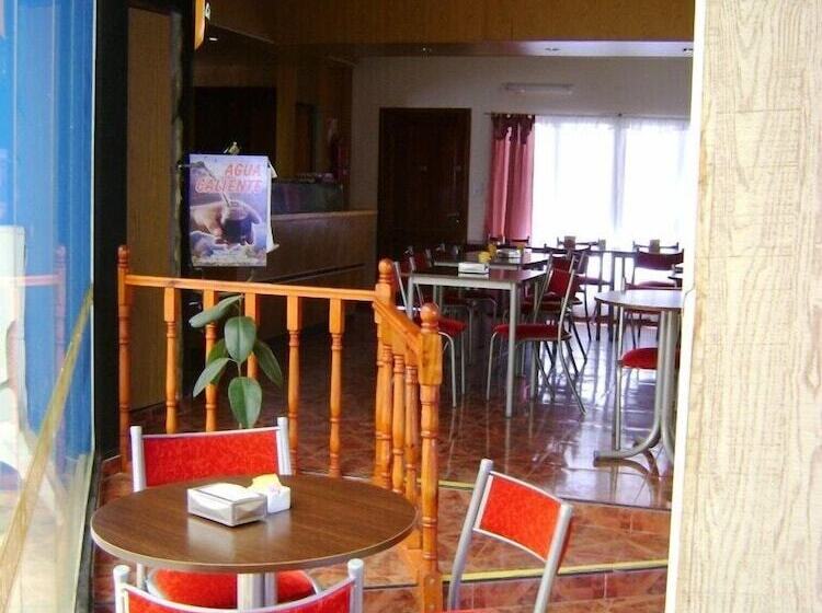 فندق San Remo World