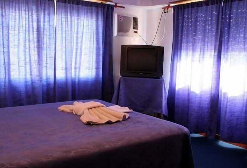 فندق San Remo World