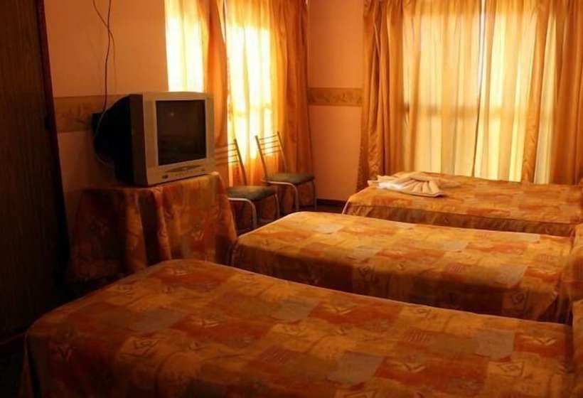 فندق San Remo World