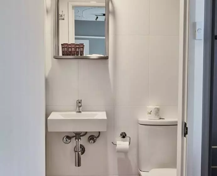 בית מלון כפרי No 9 Springfield