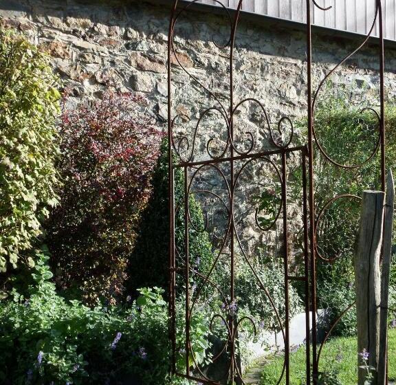 Logis Hotel La Métairie & Son Auberge