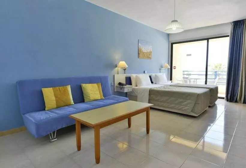 Napa Prince Hotel Apts