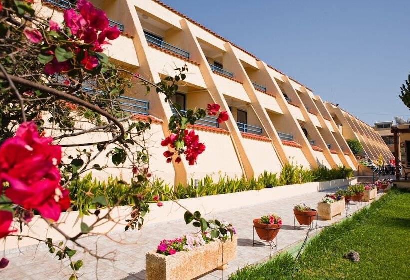 Napa Prince Hotel Apts