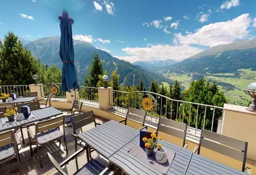 Wellness Aparthotel Panorama Alpin Ferienwohnungen Jerzens Im Pitztal