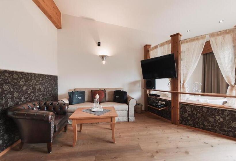 Wellness Aparthotel Panorama Alpin Ferienwohnungen Jerzens Im Pitztal