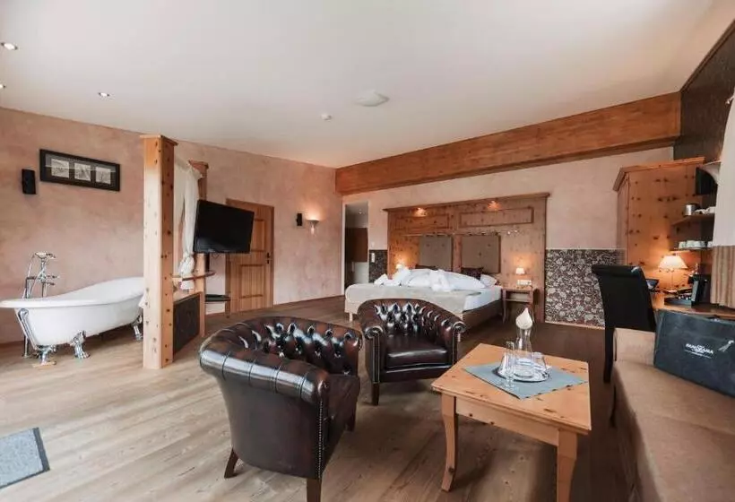 Wellness Aparthotel Panorama Alpin Ferienwohnungen Jerzens Im Pitztal