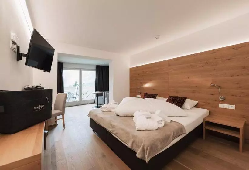 Wellness Aparthotel Panorama Alpin Ferienwohnungen Jerzens Im Pitztal