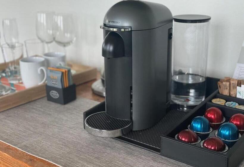 민박 The Setting Inn Willamette Valley