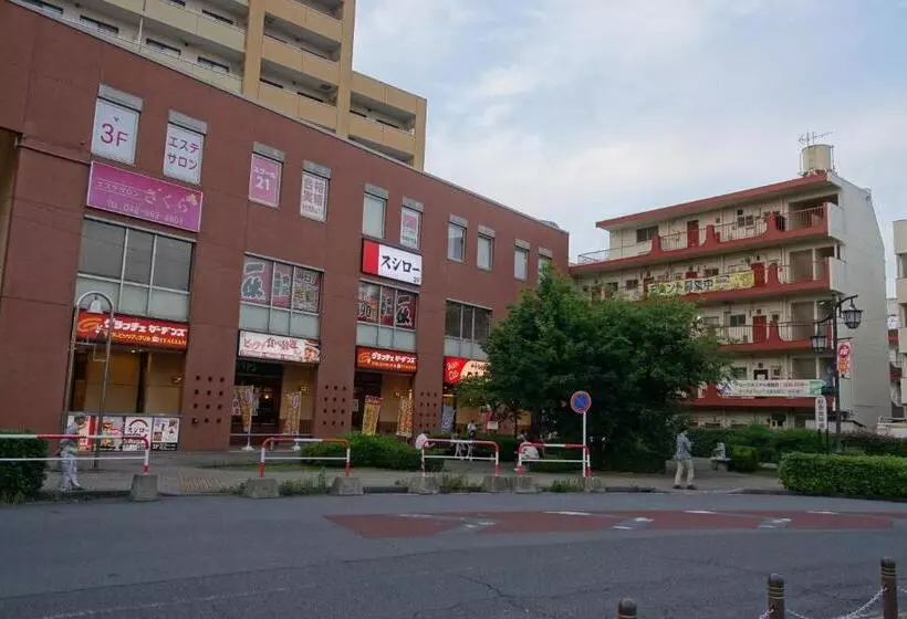 Kapselihotelli Taro S Hostel Minami Koshigaya