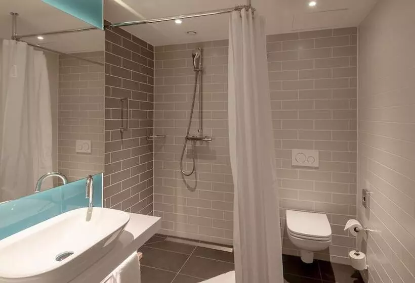 Hotelli Holiday Inn Express   Offenbach, An Ihg