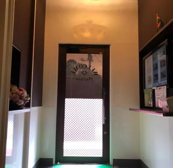 Hotelli Mariage Salon