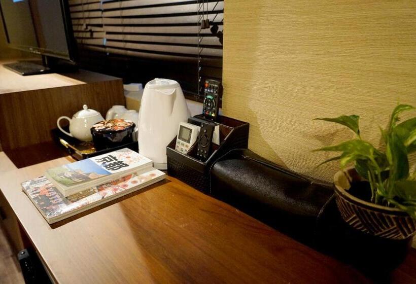 هتل Traveling Bridge Nijojo