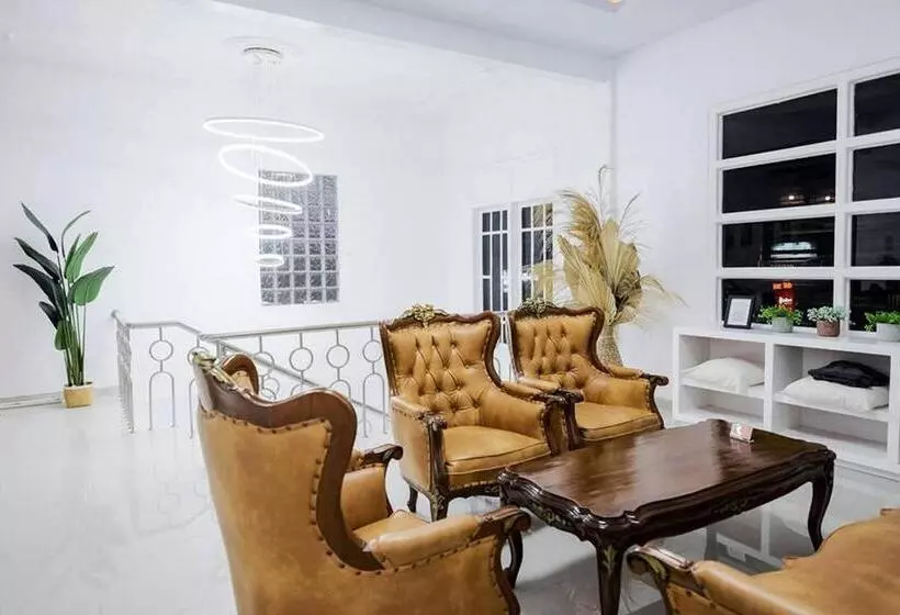 ペンション Reddoorz Plus Syariah Near Museum Lampung