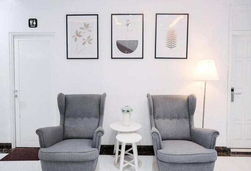 Pensjonat Reddoorz Plus Syariah Near Museum Lampung