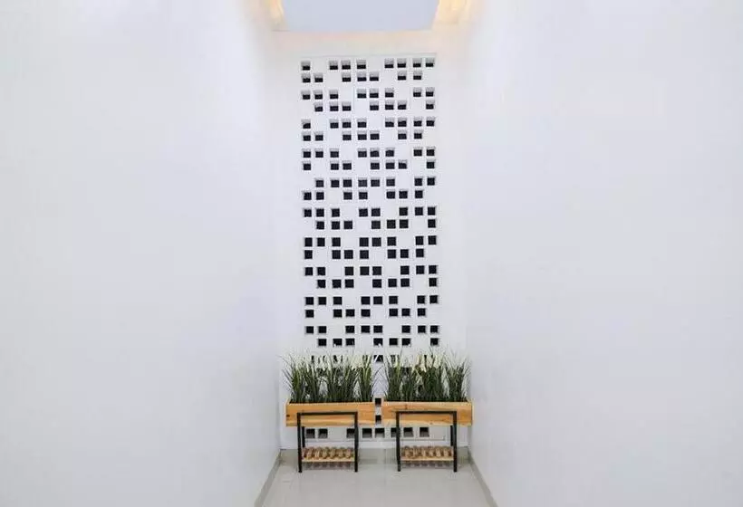 ペンション Reddoorz Plus Syariah Near Museum Lampung