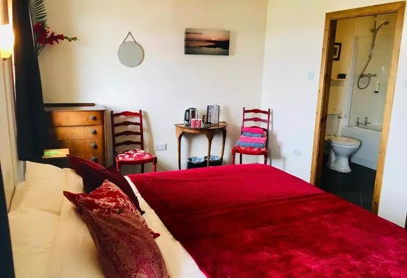 تختخواب و صبحانه Burnside Lodge