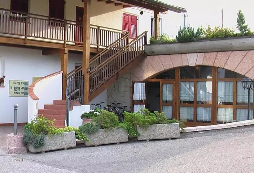ホテル Agritur Golden Pause